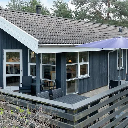 6 Person Holiday In Fjerritslev *